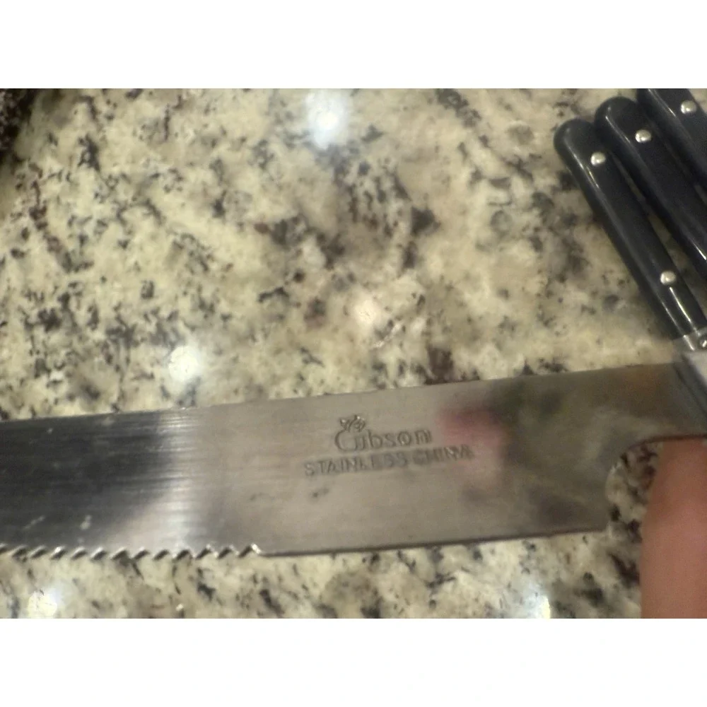 Vintage Gibson 4 Piece Butter Knife Set Stainless Steel Flatware‎